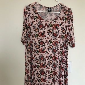 Agnes and Dora ruffle tunic